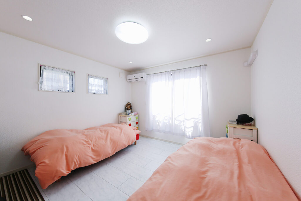 空間のゆとりと心地よさが響き合う、40坪のシンプルモダンな住まい